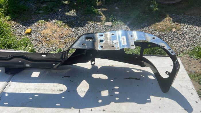 PARACHOQUE TRASERO CHEVROLET COLORADO (25-26) - Imagen 9