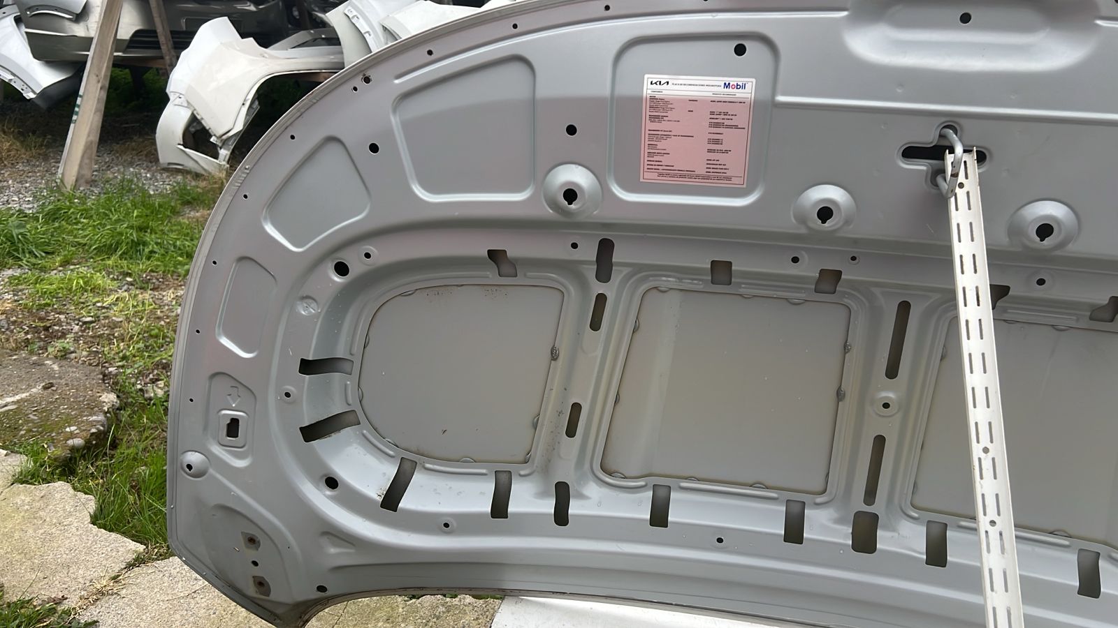 CAPOT KIA CARNIVAL (21-25) - Image 6