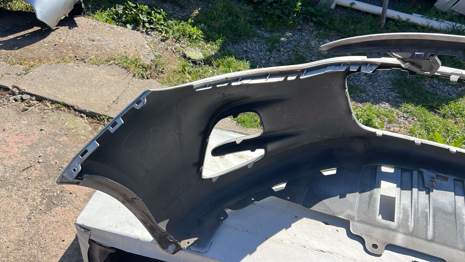 PARACHOQUE DELANTERO CHEVROLET CAVALIER (18-21) - Image 8