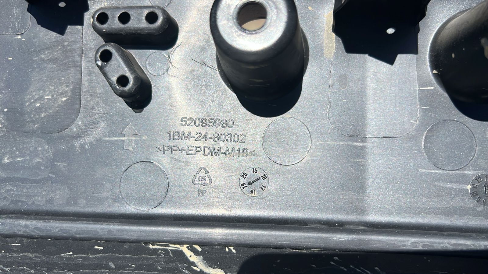 MOLDURA PARACHOQUE DELANTERO CHEVROLET COLORADO (21-23) - Image 6
