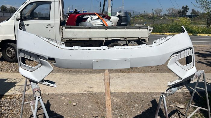 PARACHOQUE DELANTERO CHEVROLET SAIL (23-25)