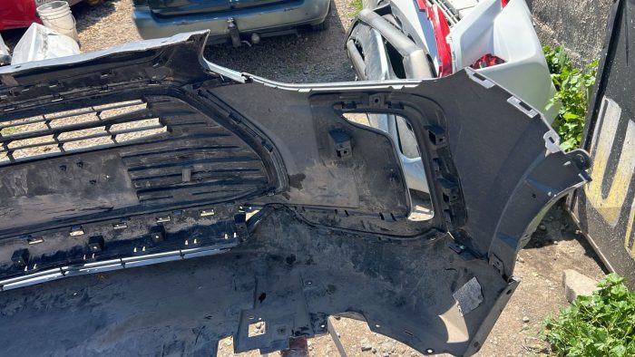 PARACHOQUE DELANTERO CHEVROLET TRACKER (21-25) - Image 8
