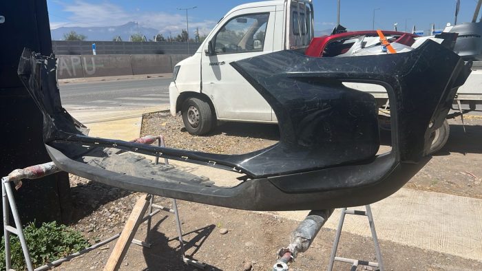 PARACHOQUE DELANTERO CHEVROLET TRACKER (21-25) - Image 4
