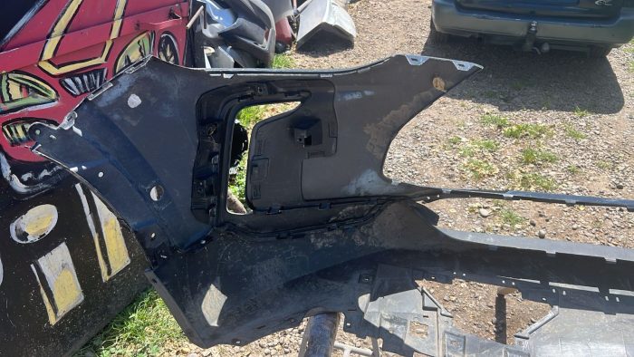 PARACHOQUE DELANTERO CHEVROLET TRACKER (21-25) - Image 6