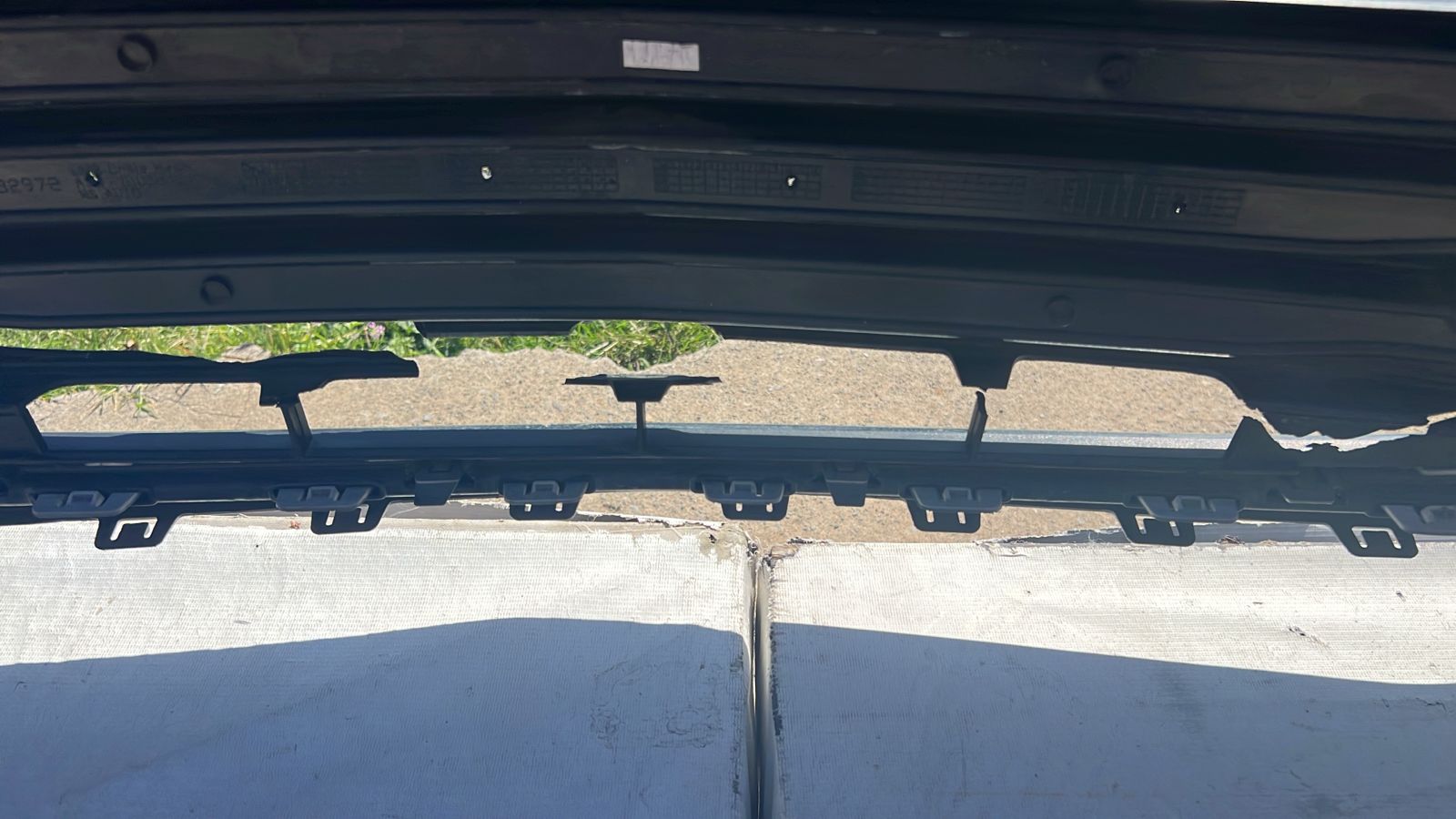 PARACHOQUE DELANTERO CHEVROLET TRACKER (17-20) - Image 10