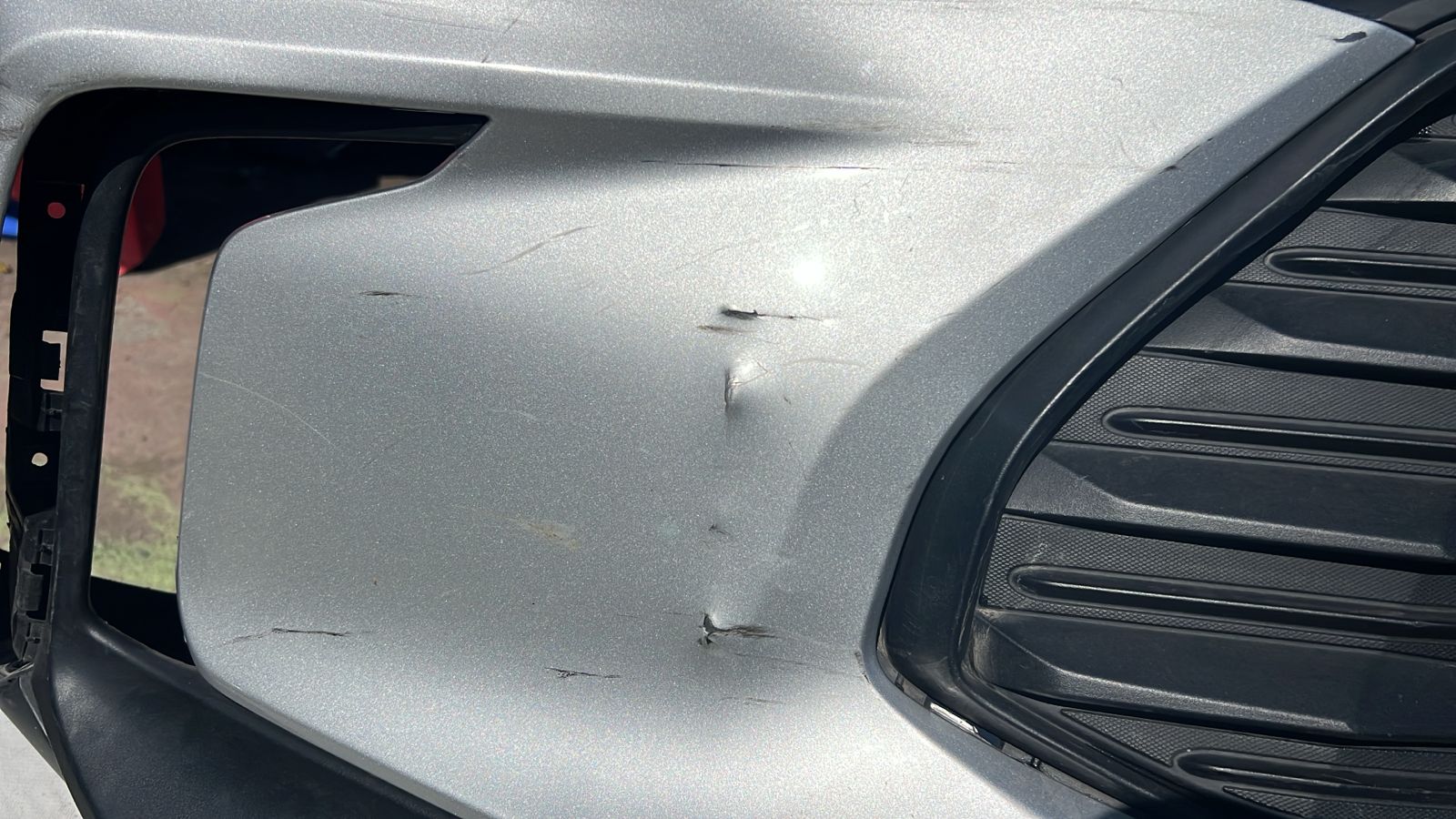 PARACHOQUE DELANTERO CHEVROLET TRACKER (21-25) - Image 3