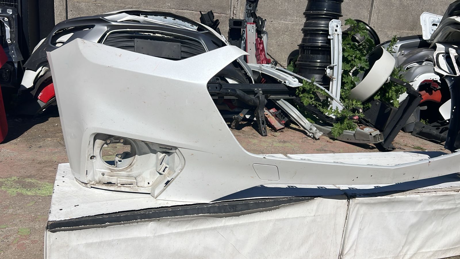 PARACHOQUE DELANTERO CHEVROLET TRAVERSE (18-19) - Image 2