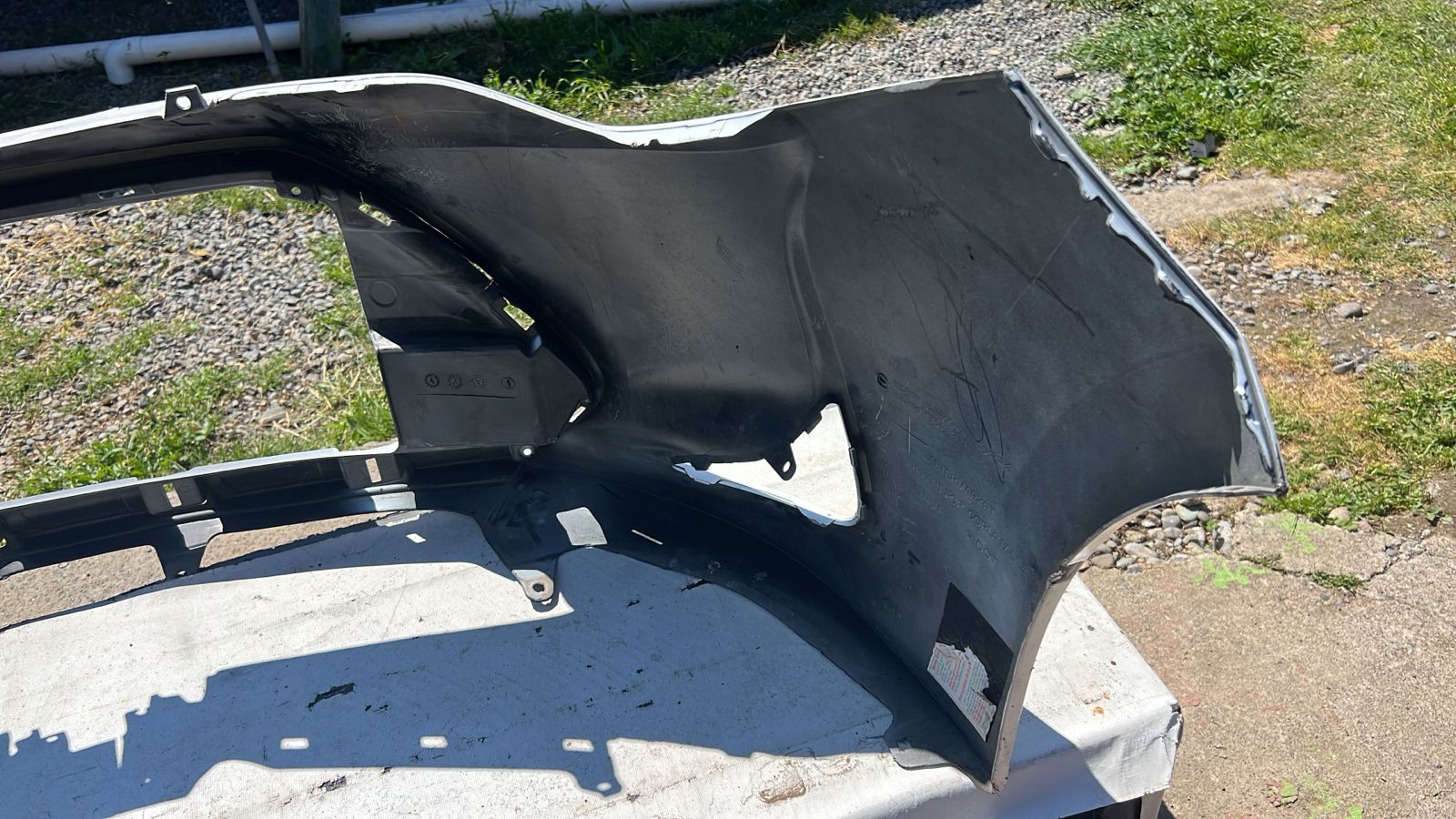 ALTERNATIVO PARACHOQUE DELANTERO TOYOTA COROLLA (17-19) - Image 11