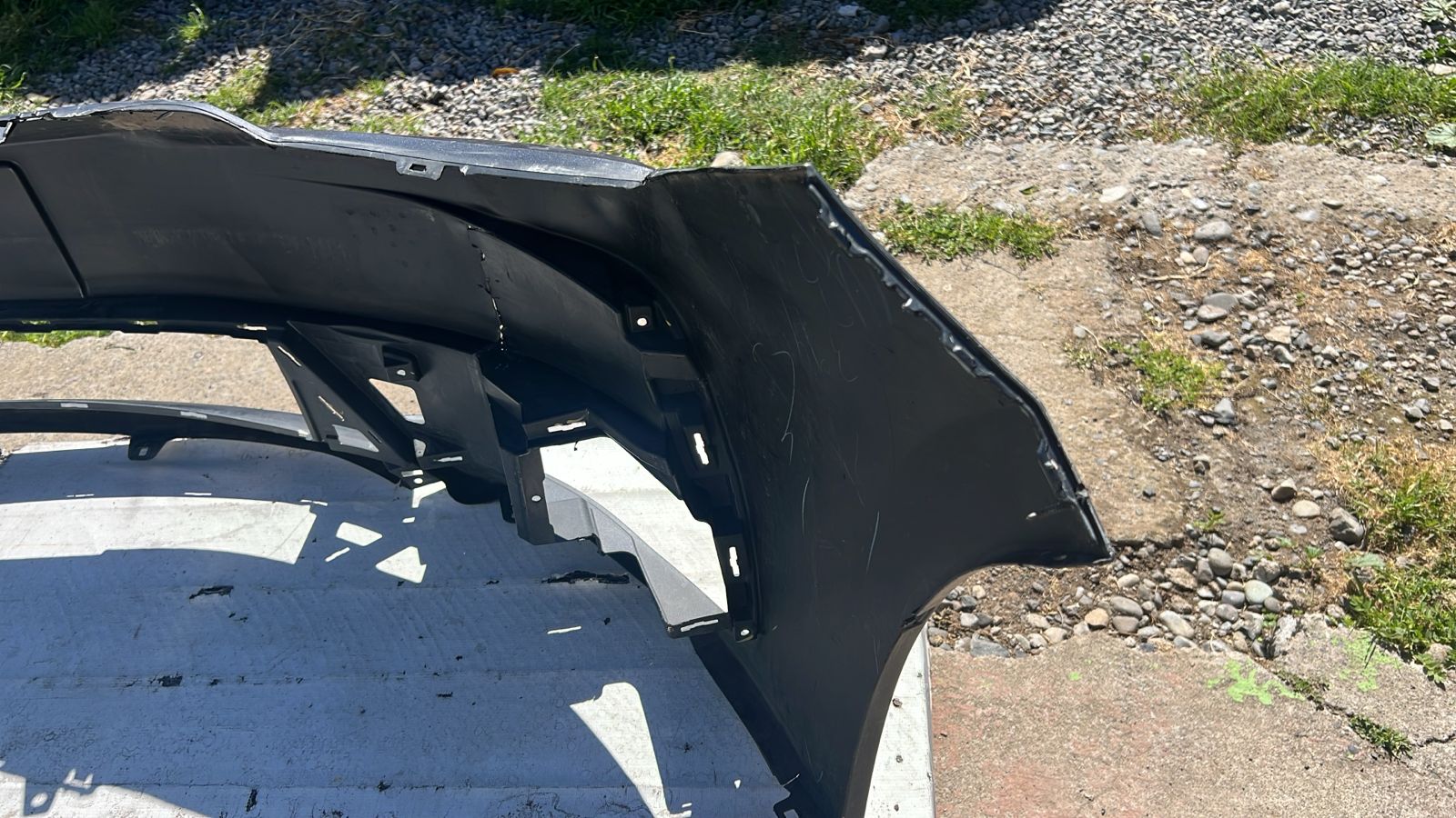 PARACHOQUE DELANTERO TOYOTA COROLLA (18-19) - Image 10