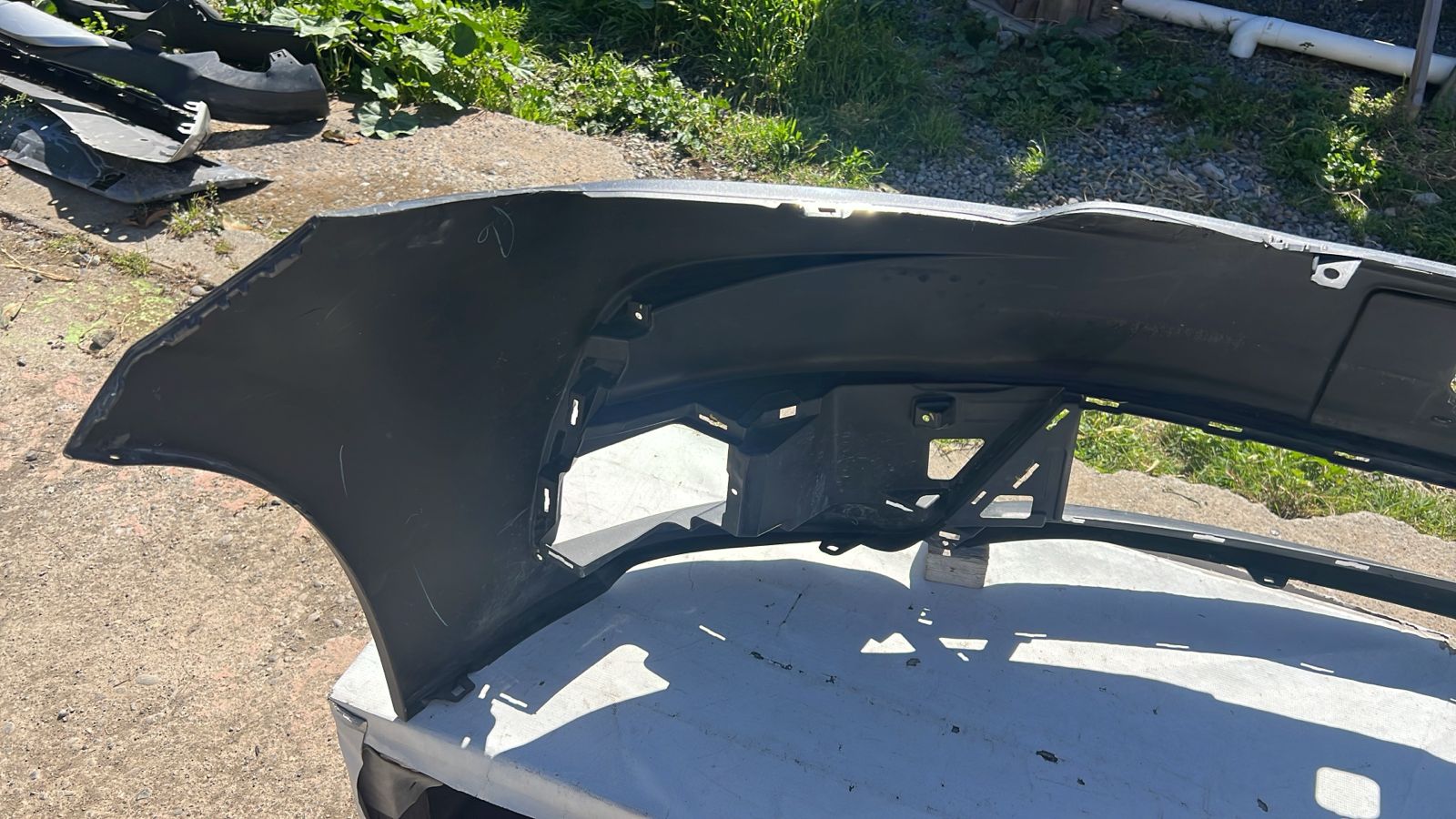 PARACHOQUE DELANTERO TOYOTA COROLLA (18-19) - Image 8