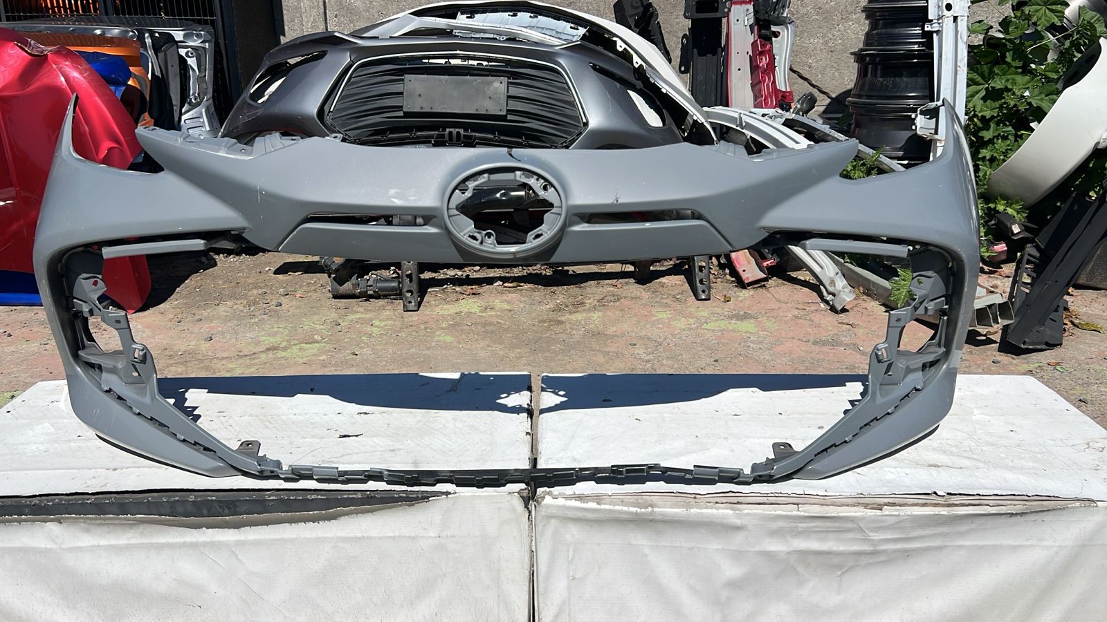 PARACHOQUE DELANTERO TOYOTA YARIS SPORT (23-25)