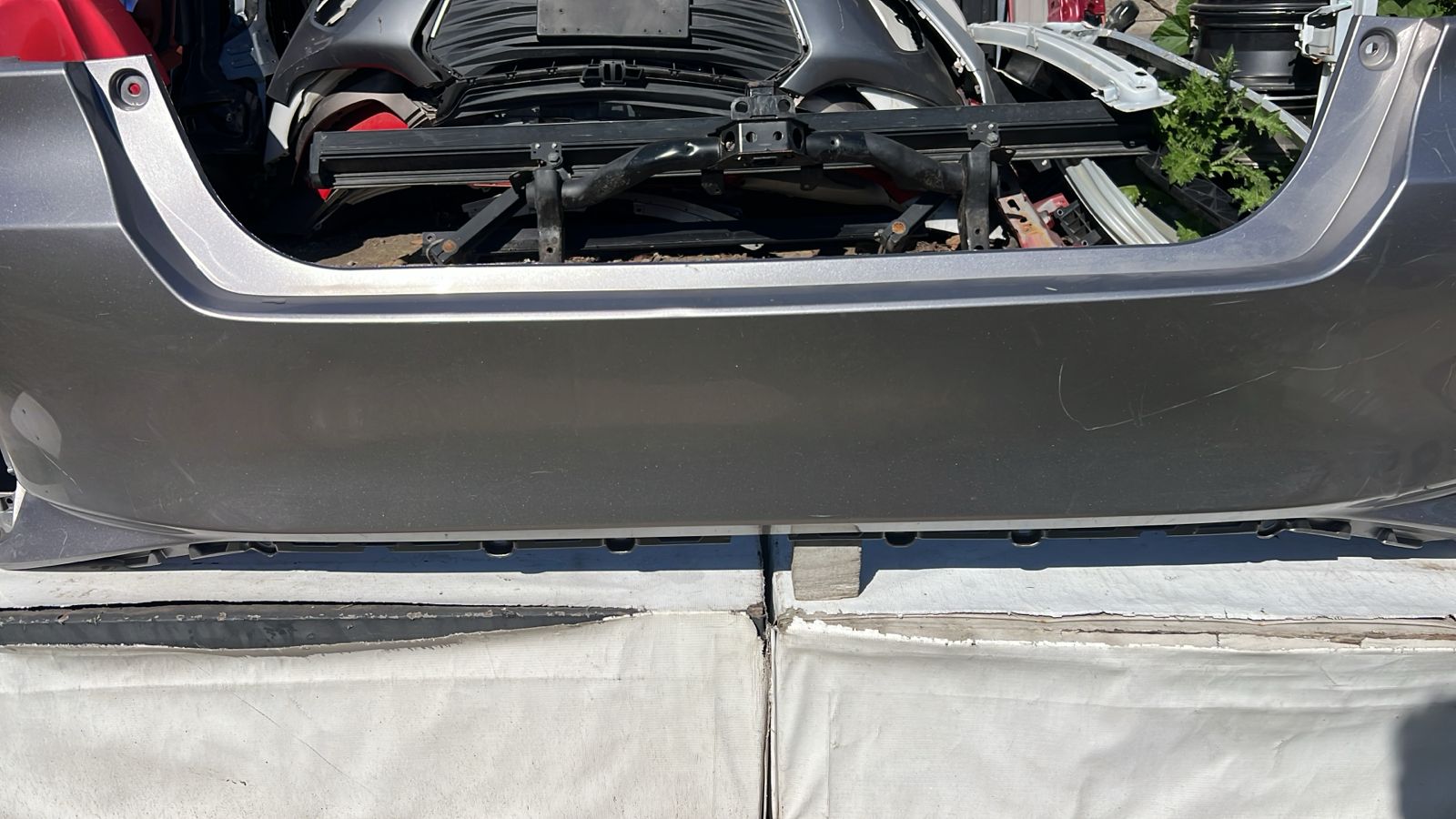 PARACHOQUE TRASERO TOYOTA YARIS SEDAN (23-25) - Image 3