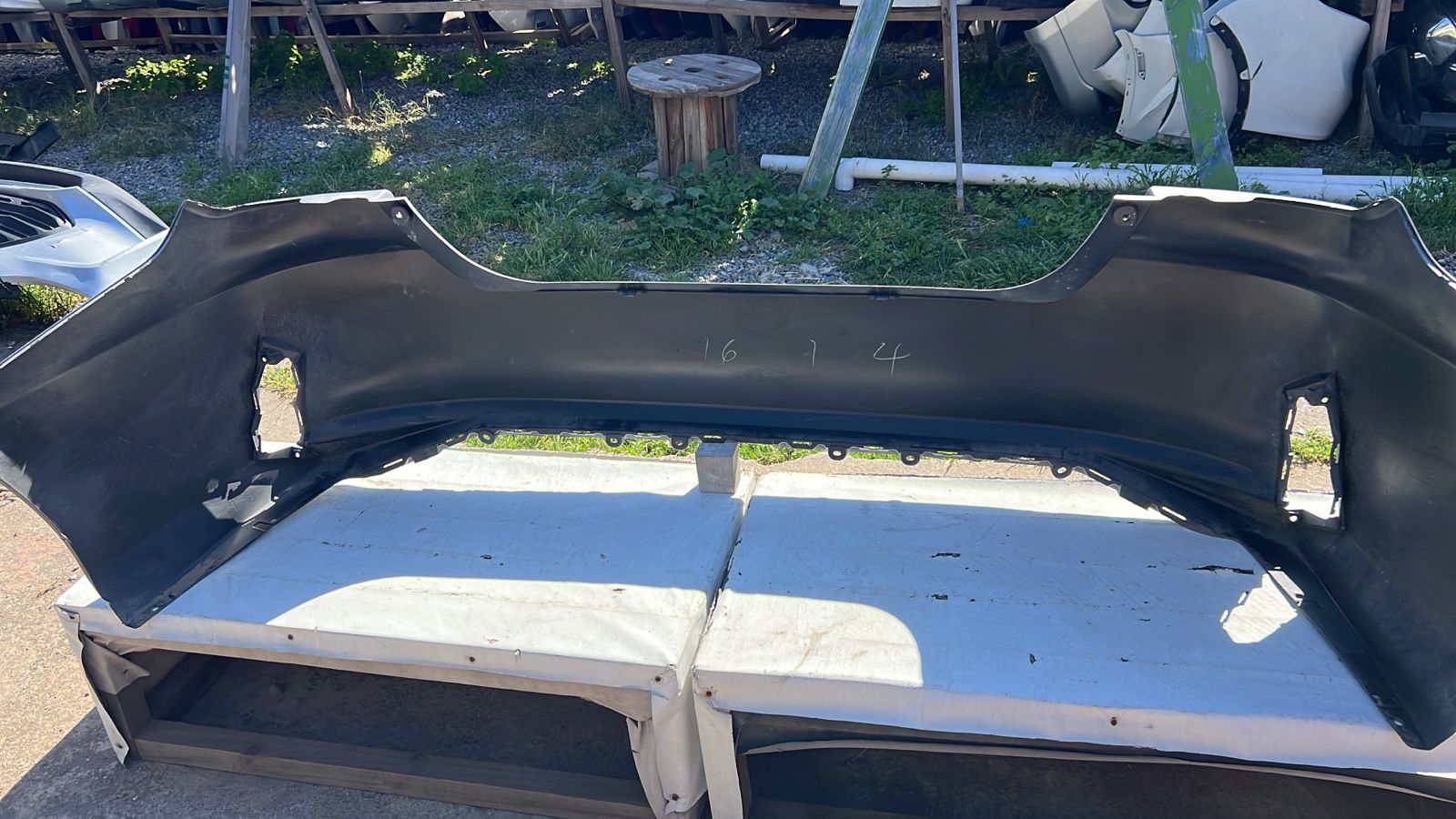 PARACHOQUE TRASERO TOYOTA YARIS SEDAN (23-25) - Image 6