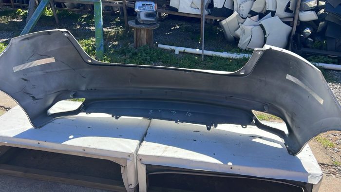 PARACHOQUE TRASERO TOYOTA YARIS SPORT (18-22) - Image 6