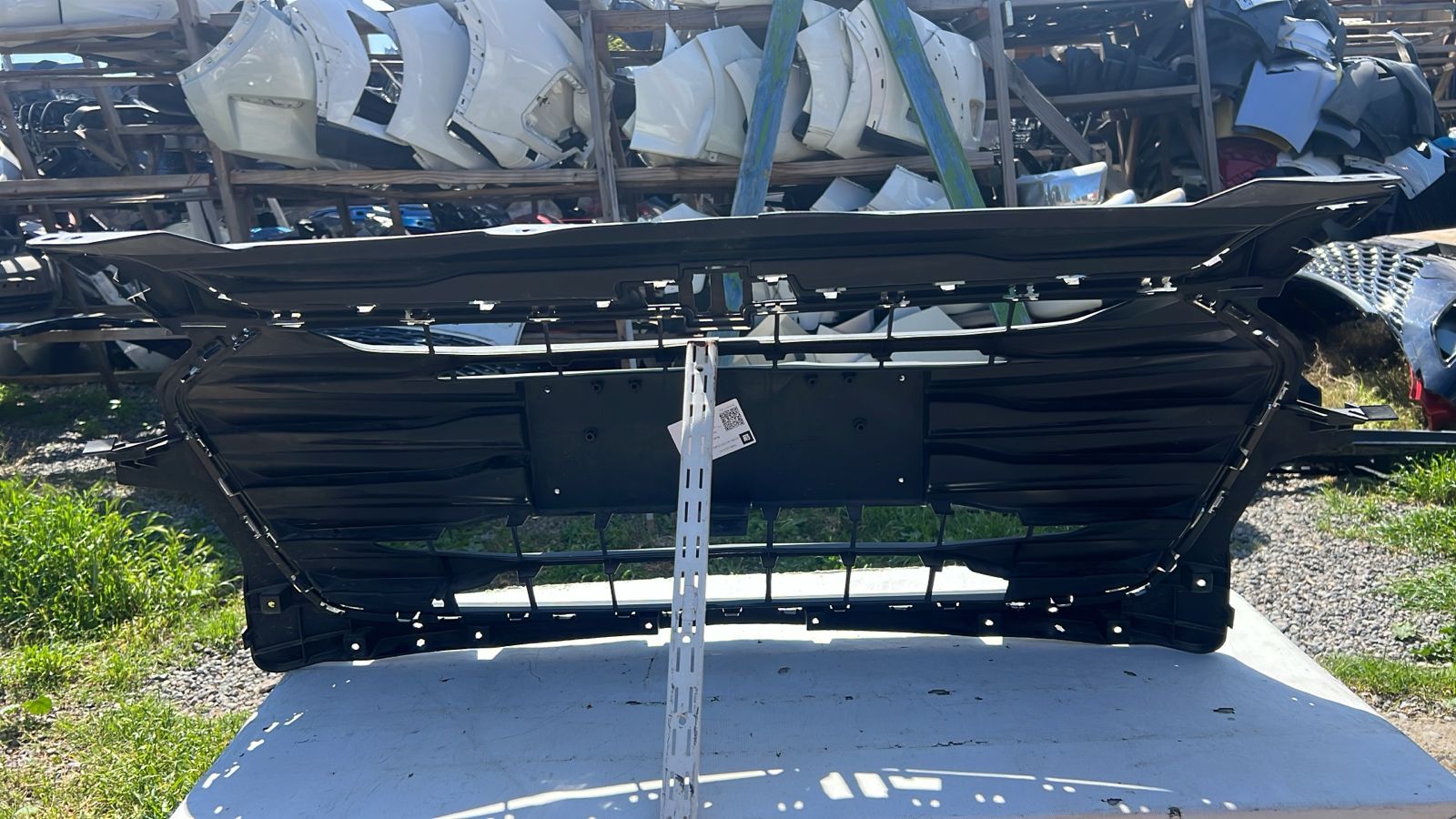 MASCARA CHEVROLET ONIX SEDAN (20-24) - Image 6