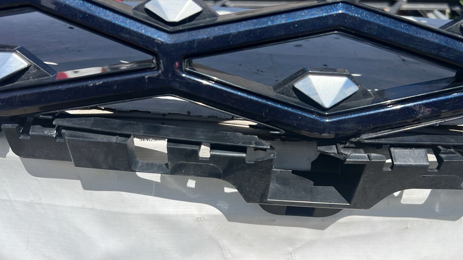 MASCARA OMODA C5 (24-25) - Imagen 4