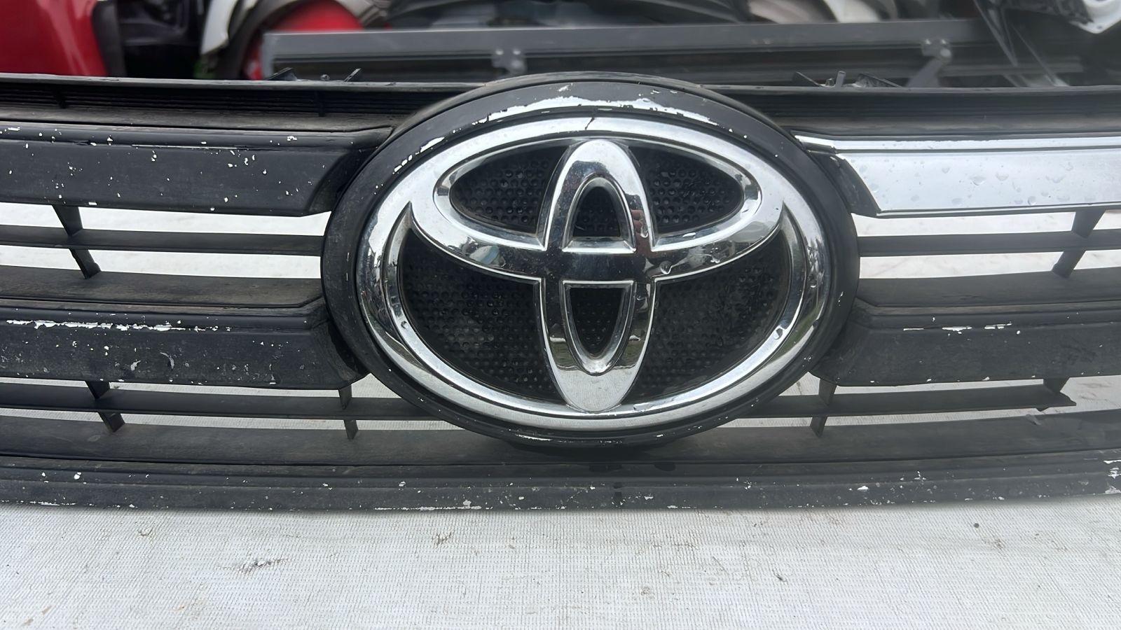 MASCARA TOYOTA HILUX (20-22) - Image 3