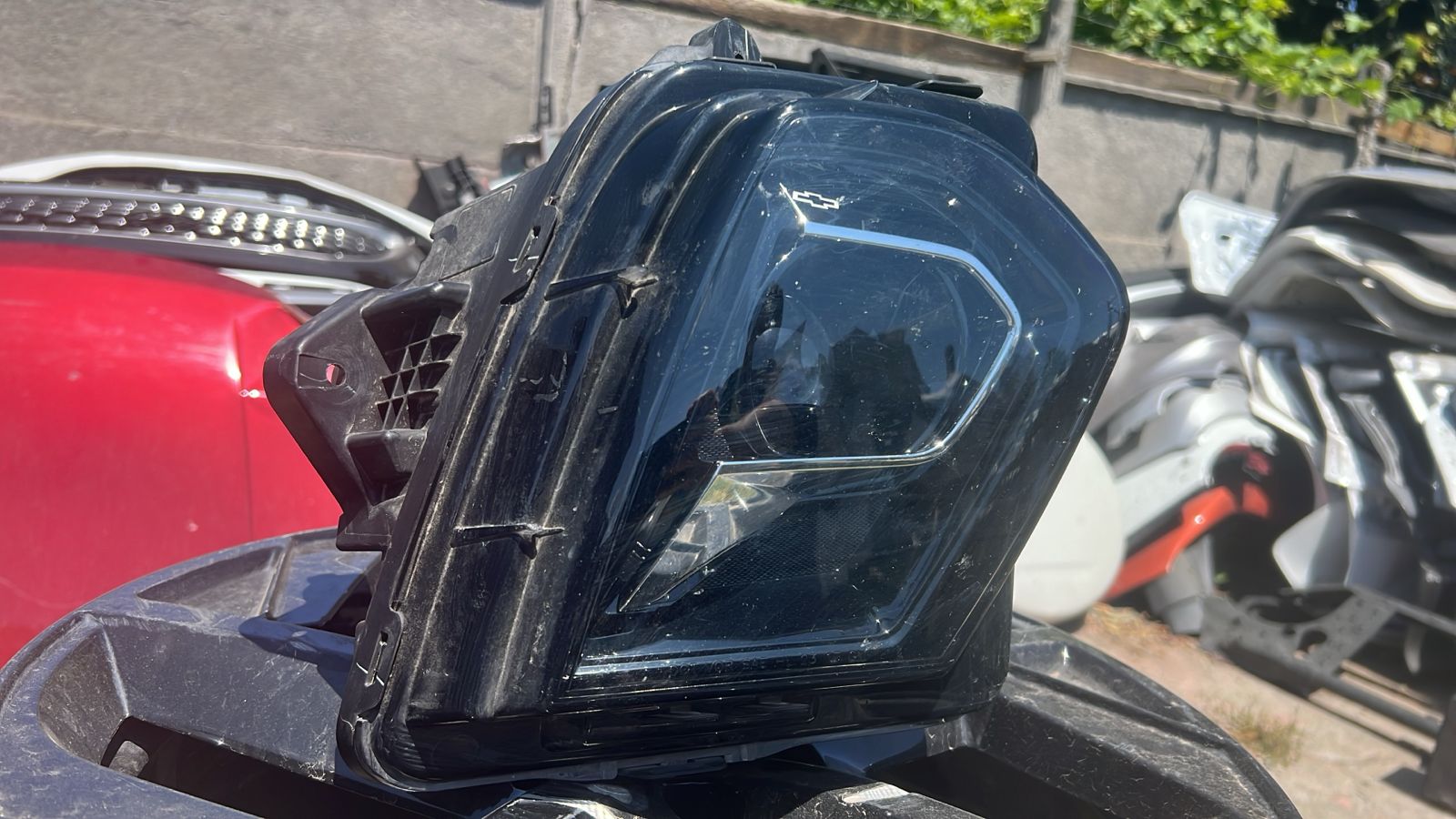 OPTICO DERECHO CHEVROLET BLAZER (22-24) - Image 2