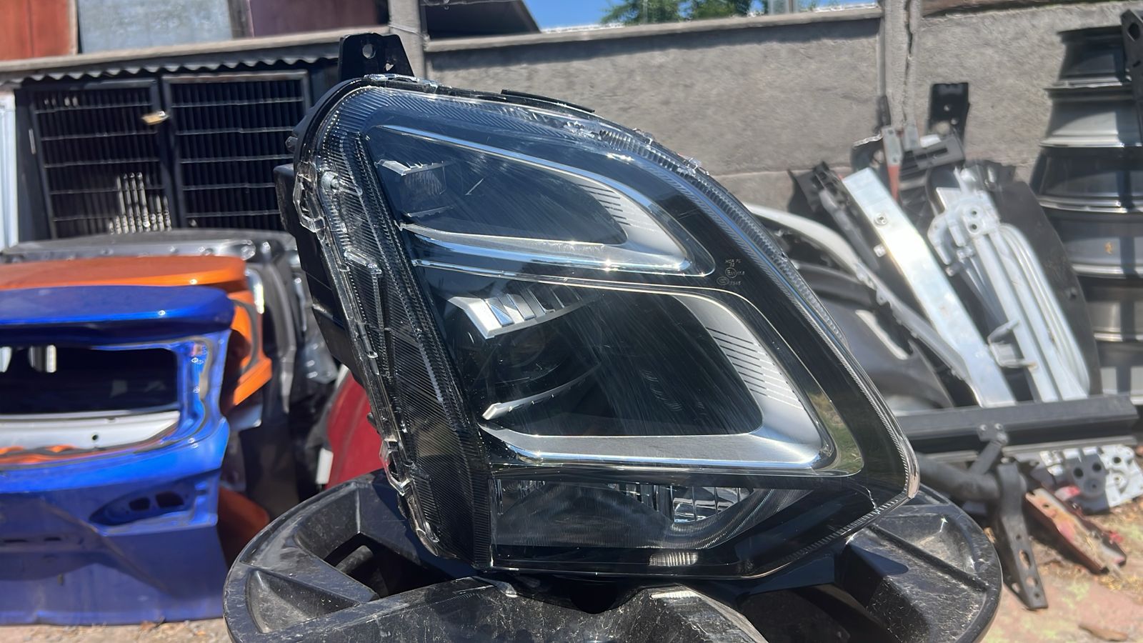 OPTICO DERECHO OMODA C5 (24-25)