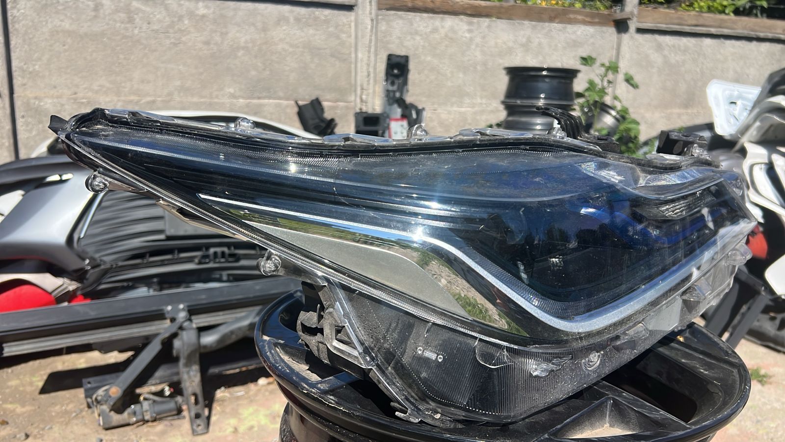 OPTICO DERECHO TOYOTA COROLLA (22-25) - Image 2