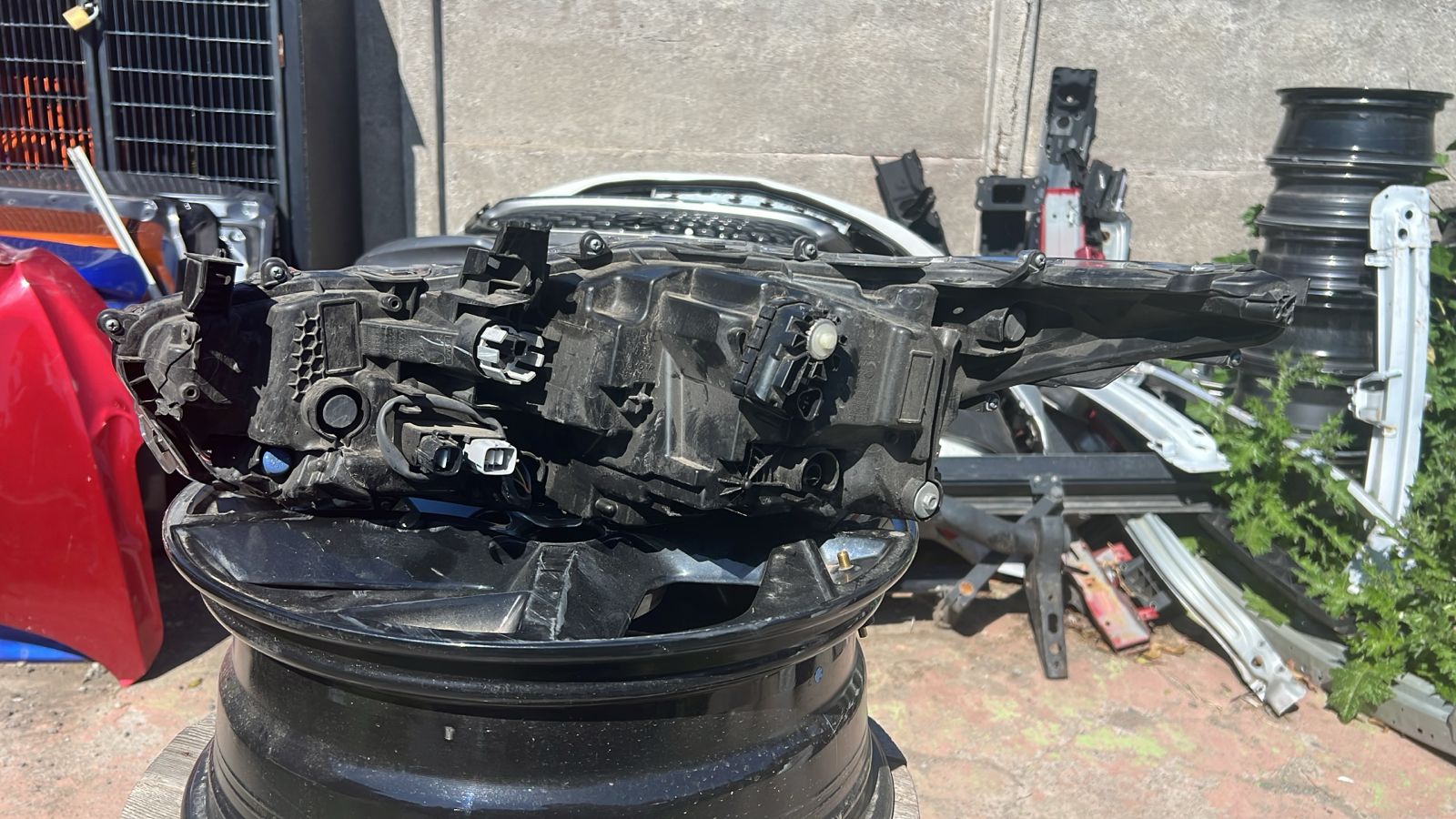 OPTICO DERECHO TOYOTA COROLLA (22-25) - Image 4