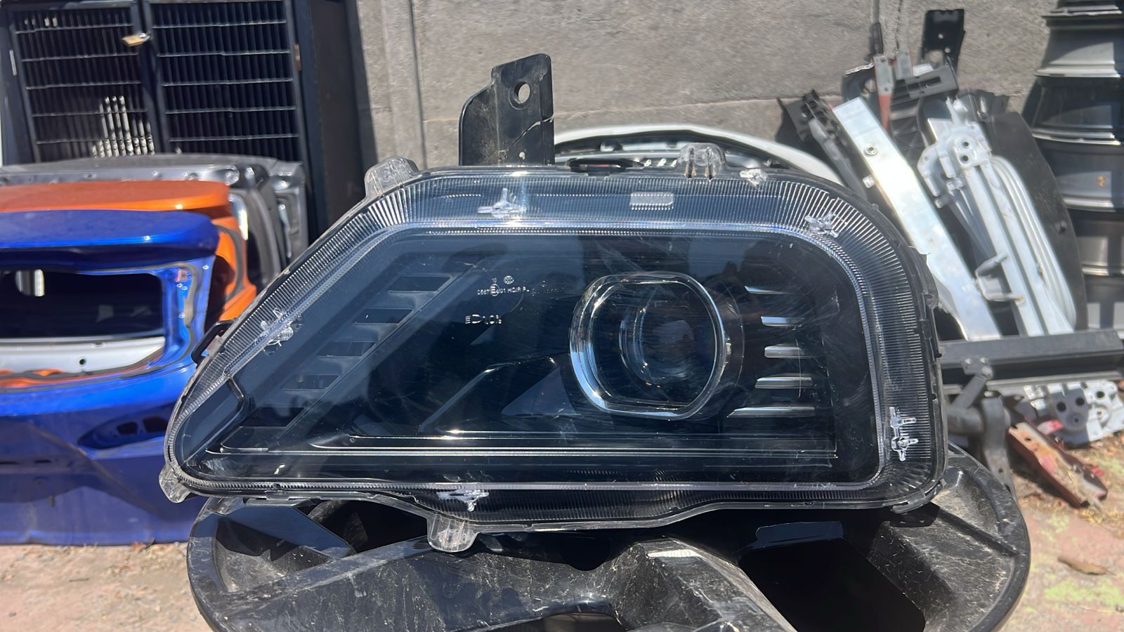 OPTICO IZQUIERDO CHEVROLET CAPTIVA (19-23)