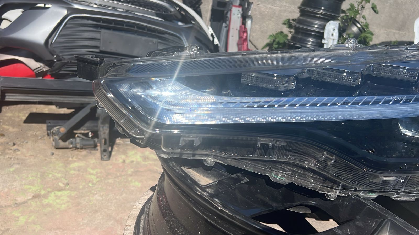 OPTICO IZQUIERDO TOYOTA COROLLA CROSS (25-26) - Image 2