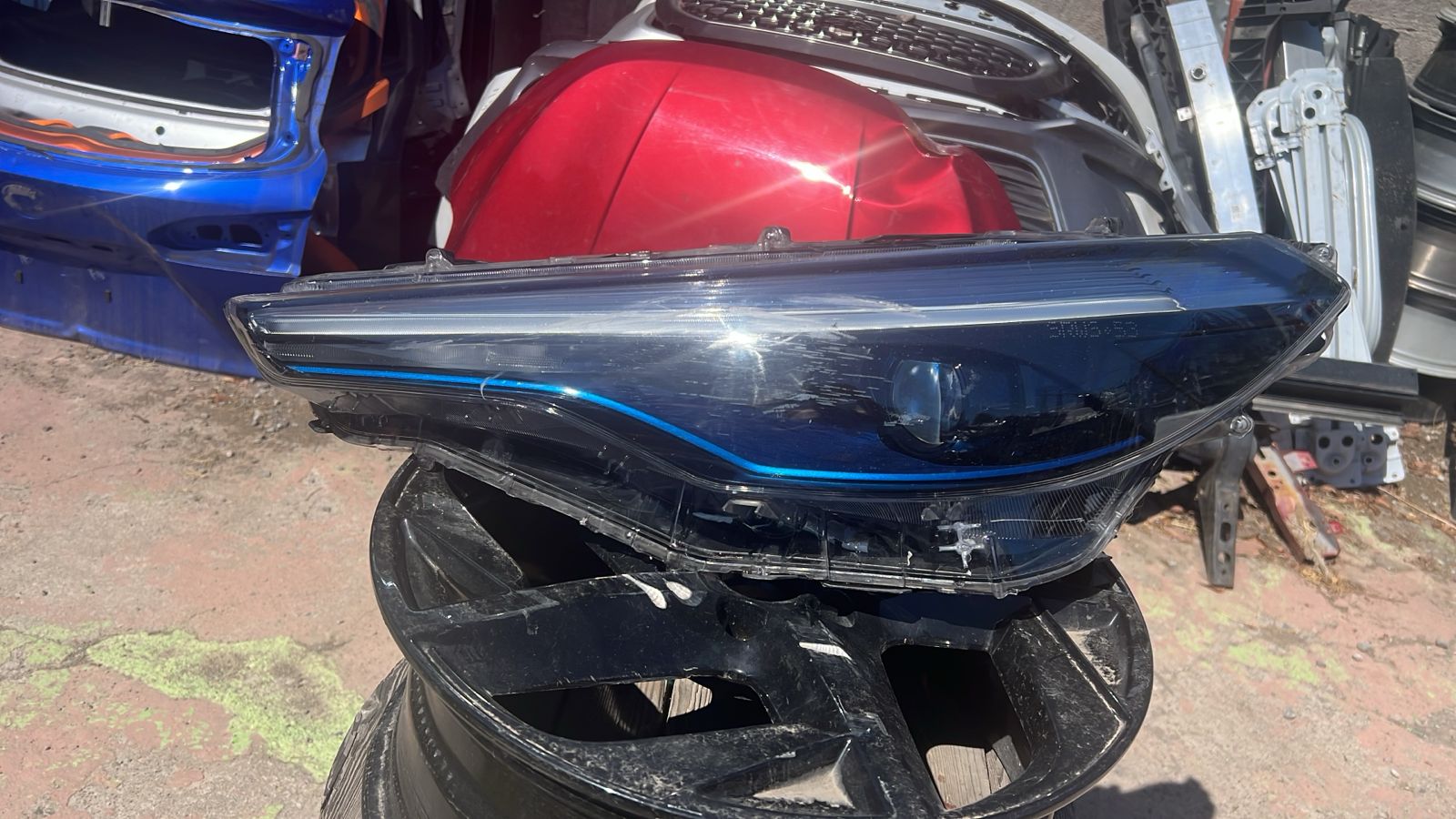 OPTICO IZQUIERDO TOYOTA COROLLA CROSS (22-24)