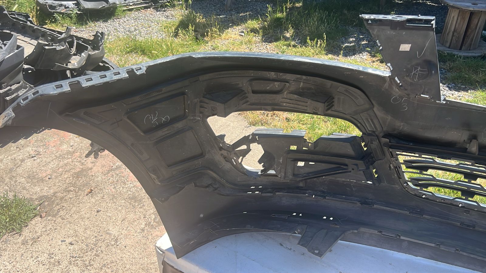 PARACHOQUE DELANTERO CHEVROLET TRAVERSE (13-17) - Imagen 6