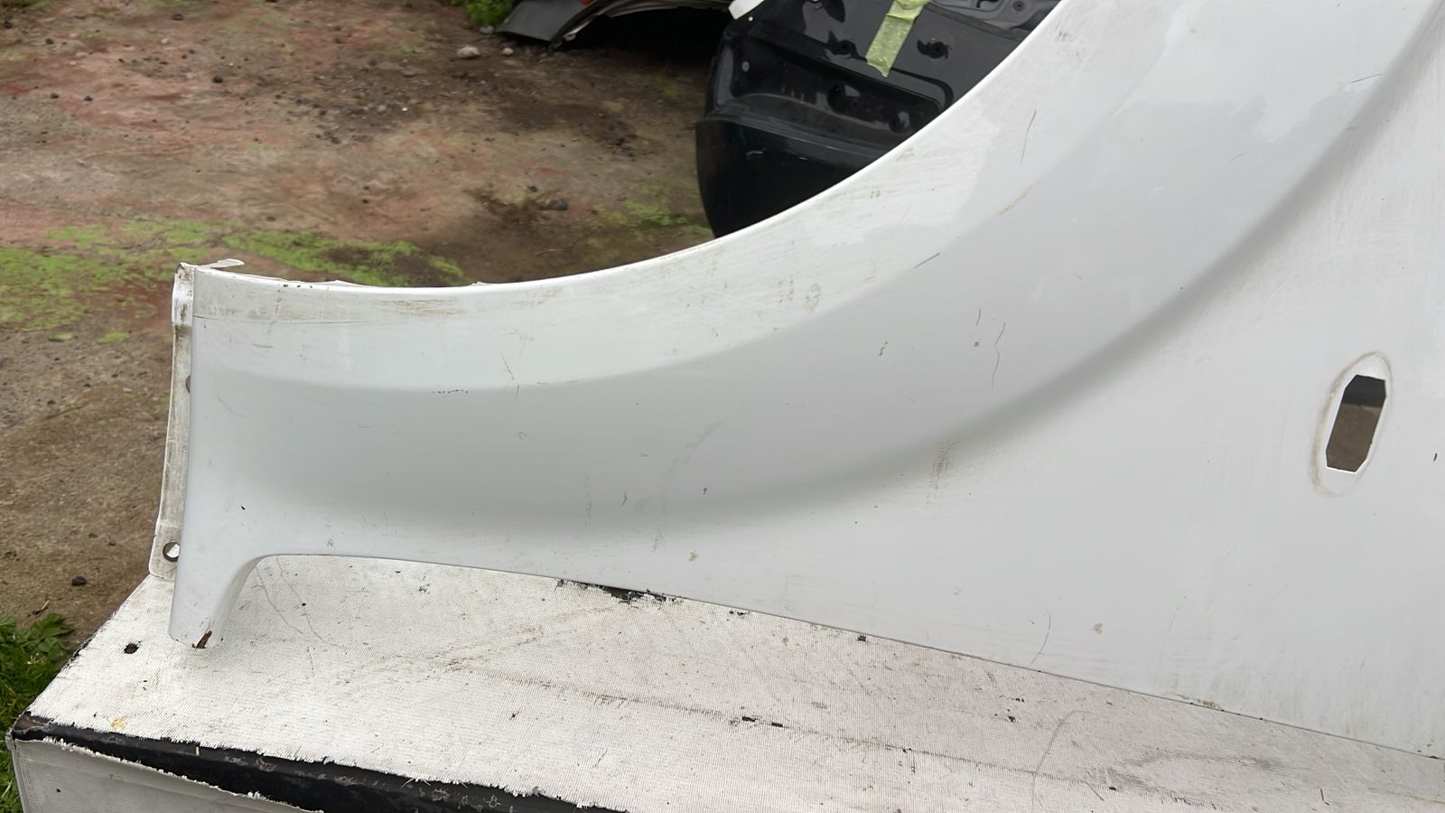 TAPABARRO IZQUIERDO NISSAN NP300 (15-21) - Imagen 5