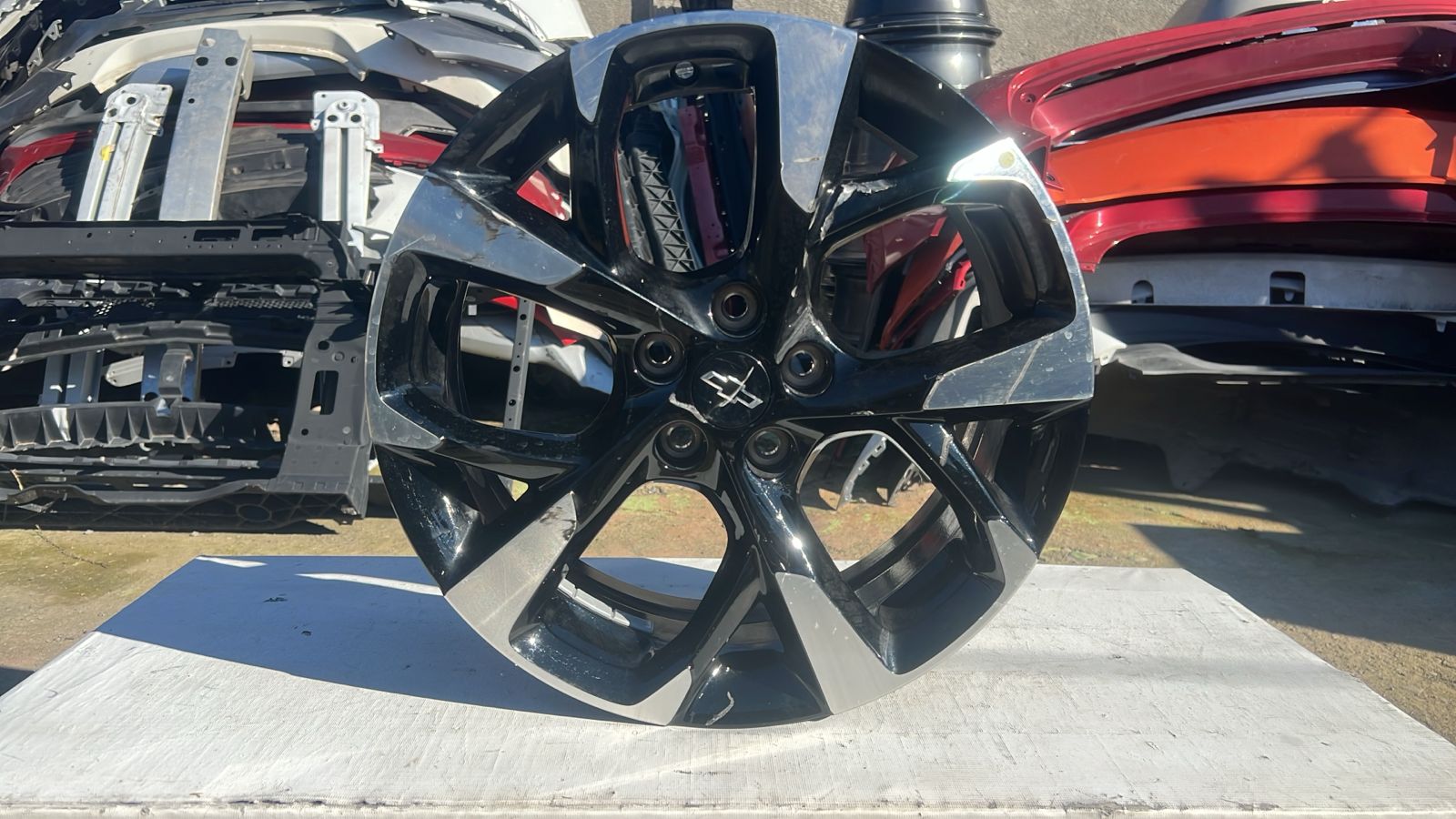 LLANTA CHEVROLET MONTANA (23-25)