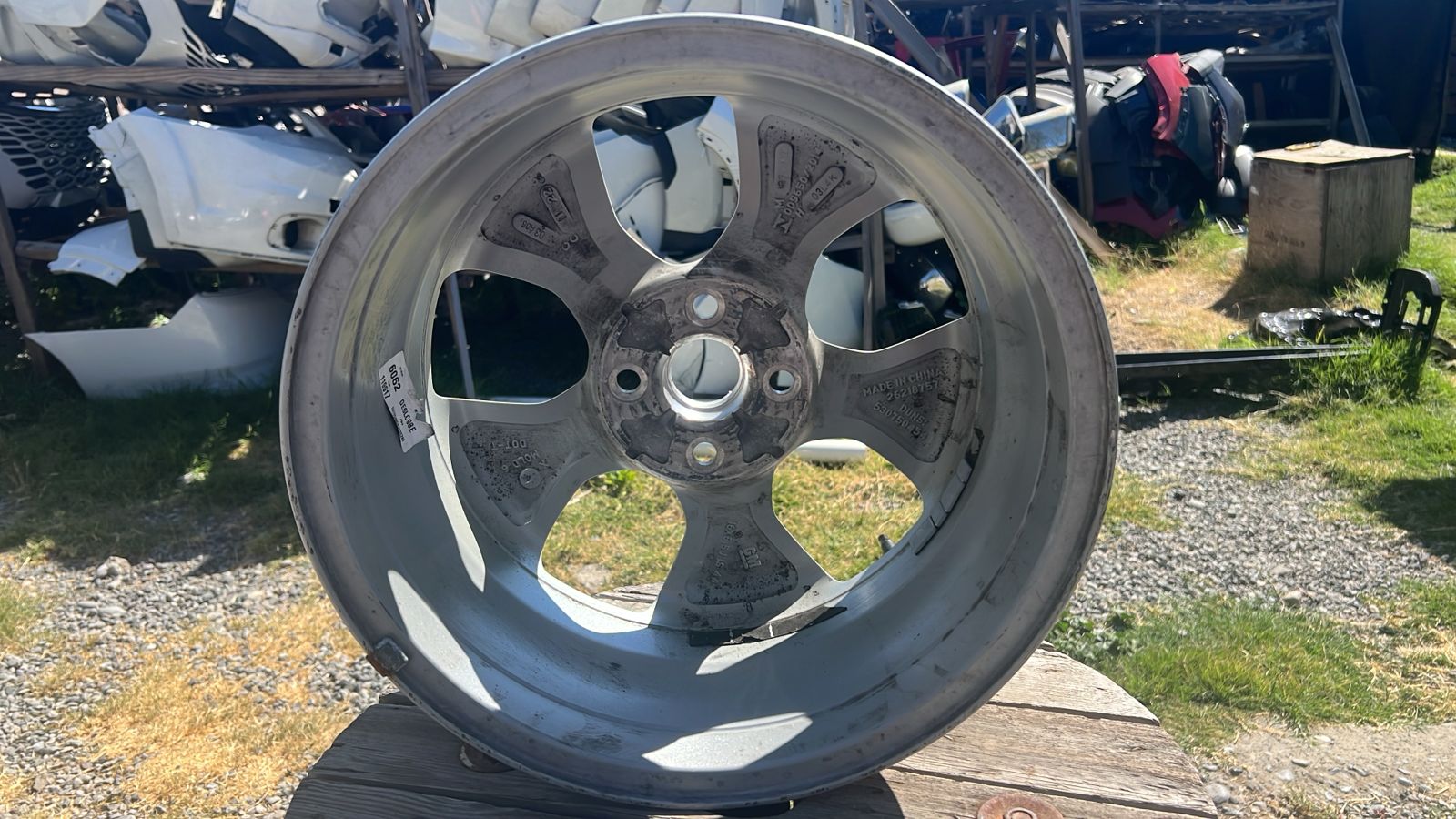 LLANTA CHEVROLET ONIX SEDAN (20-24) - Imagen 5