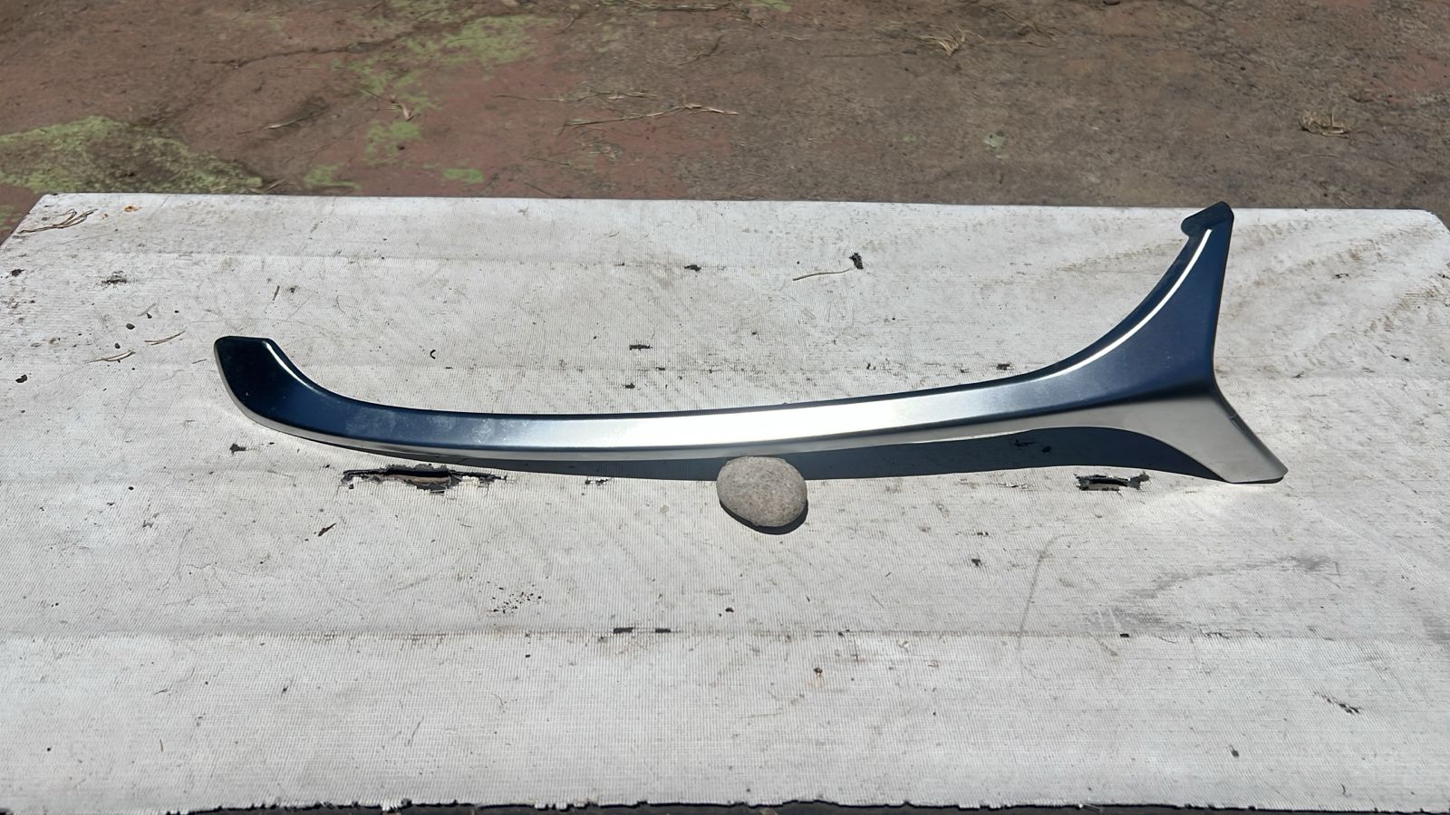 MOLDURA DERECHA MASCARA CHEVROLET GROOVE (21-23)