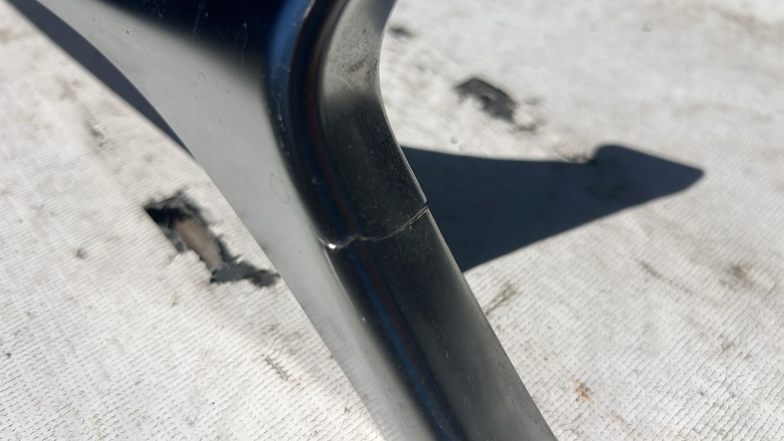 MOLDURA DERECHA MASCARA CHEVROLET GROOVE (21-23) - Imagen 5