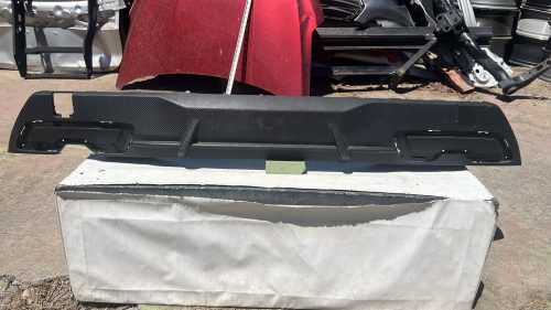 MOLDURA PARACHOQUE TRASERO CHEVROLET SAIL (23-26)