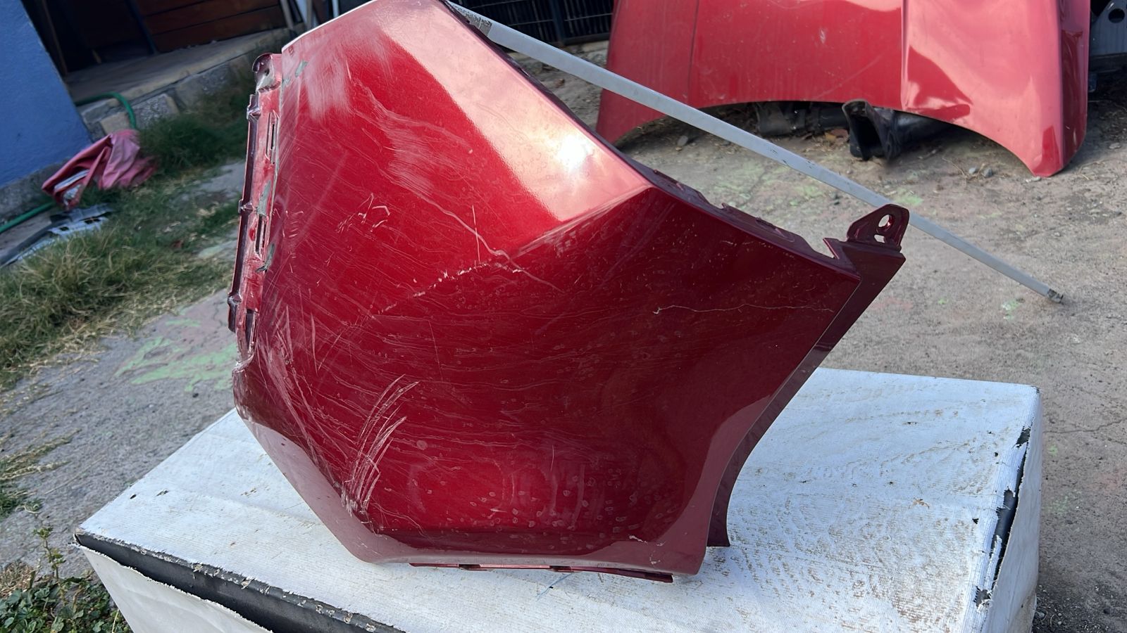 Moldura Izquierda Parachoque Trasero Toyota Rav4 (19-23) - Imagen 3