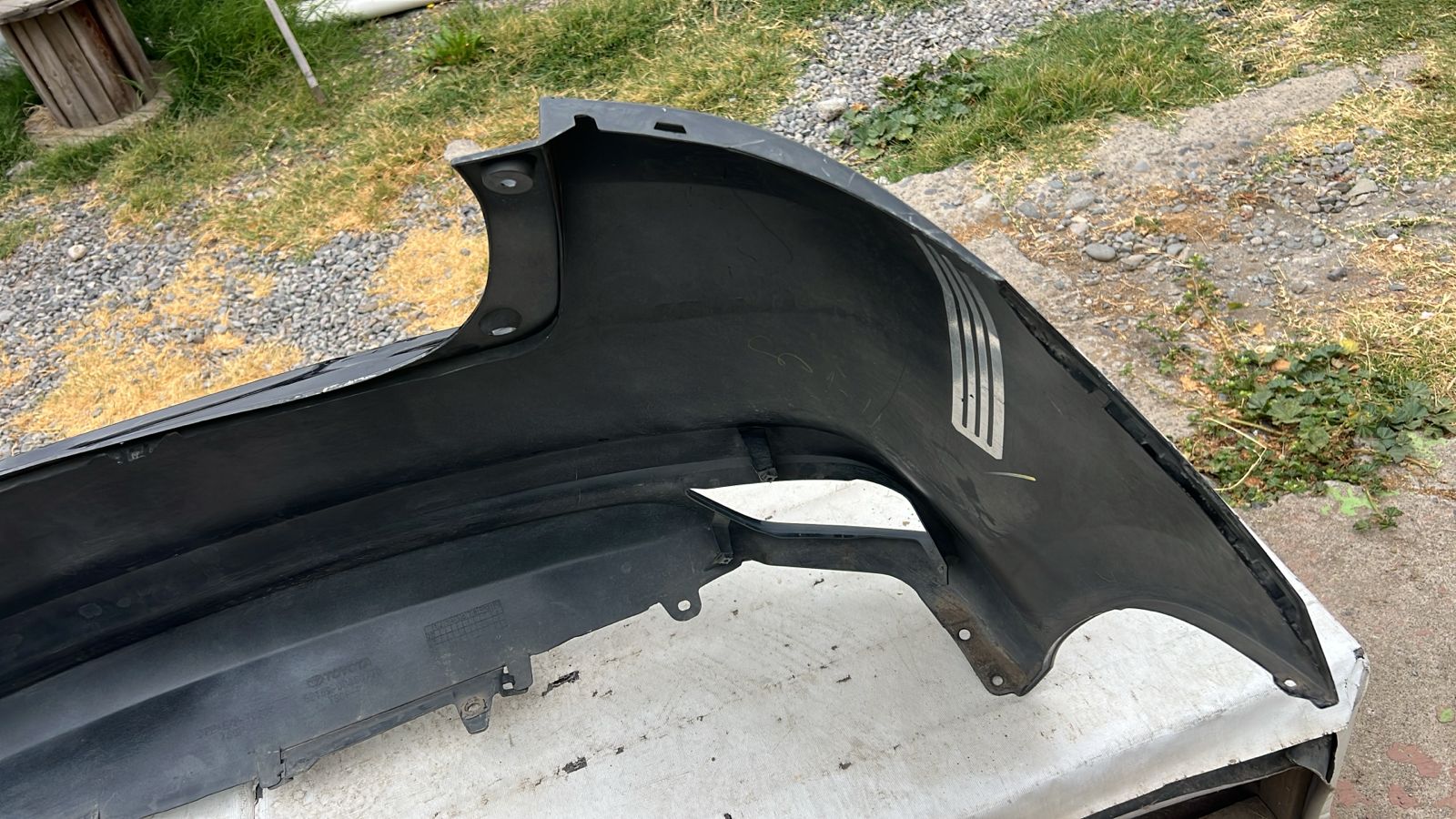 Parachoque Trasero Toyota Yaris Sport (18-22) - Imagen 11