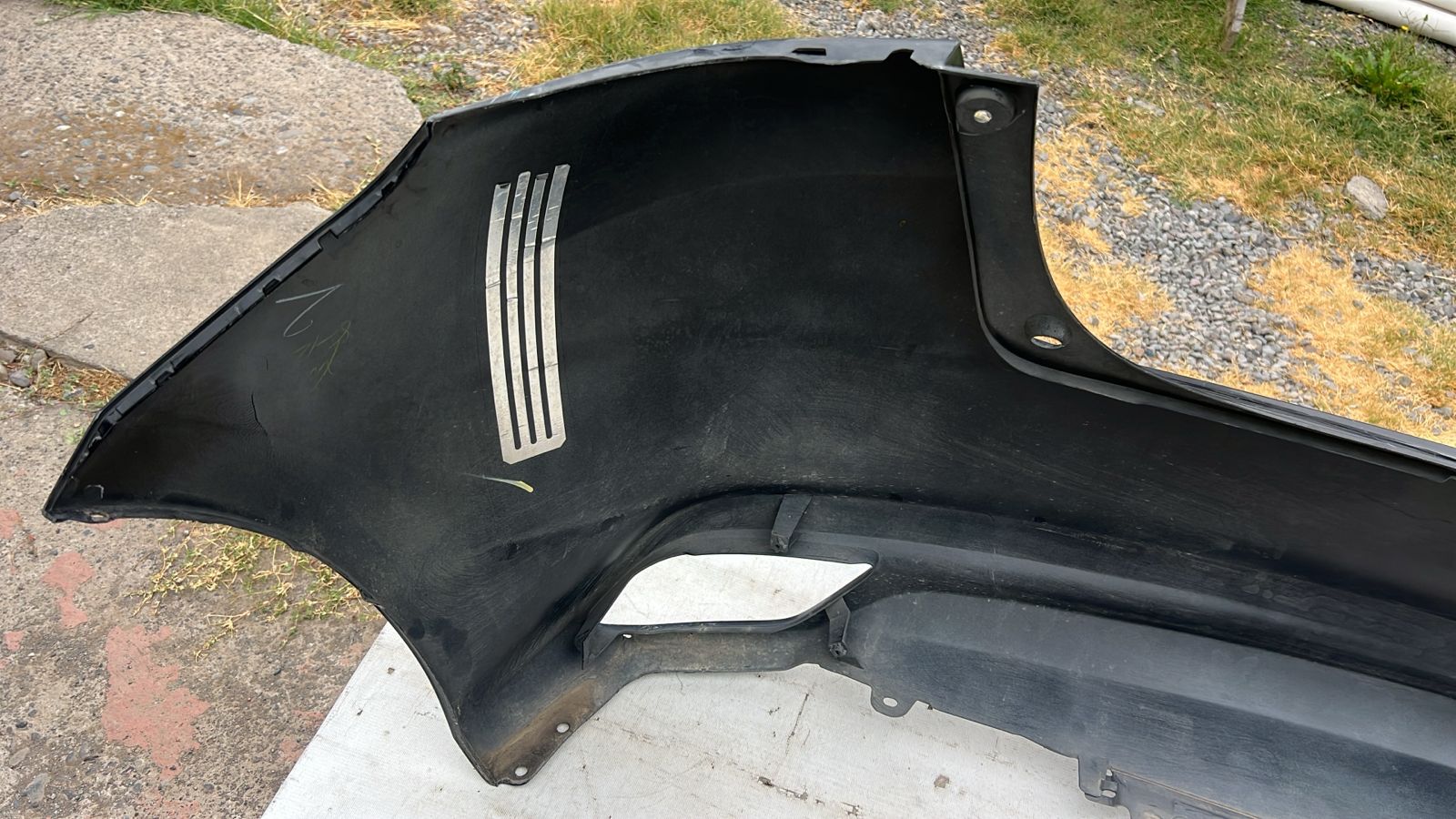 Parachoque Trasero Toyota Yaris Sport (18-22) - Imagen 9